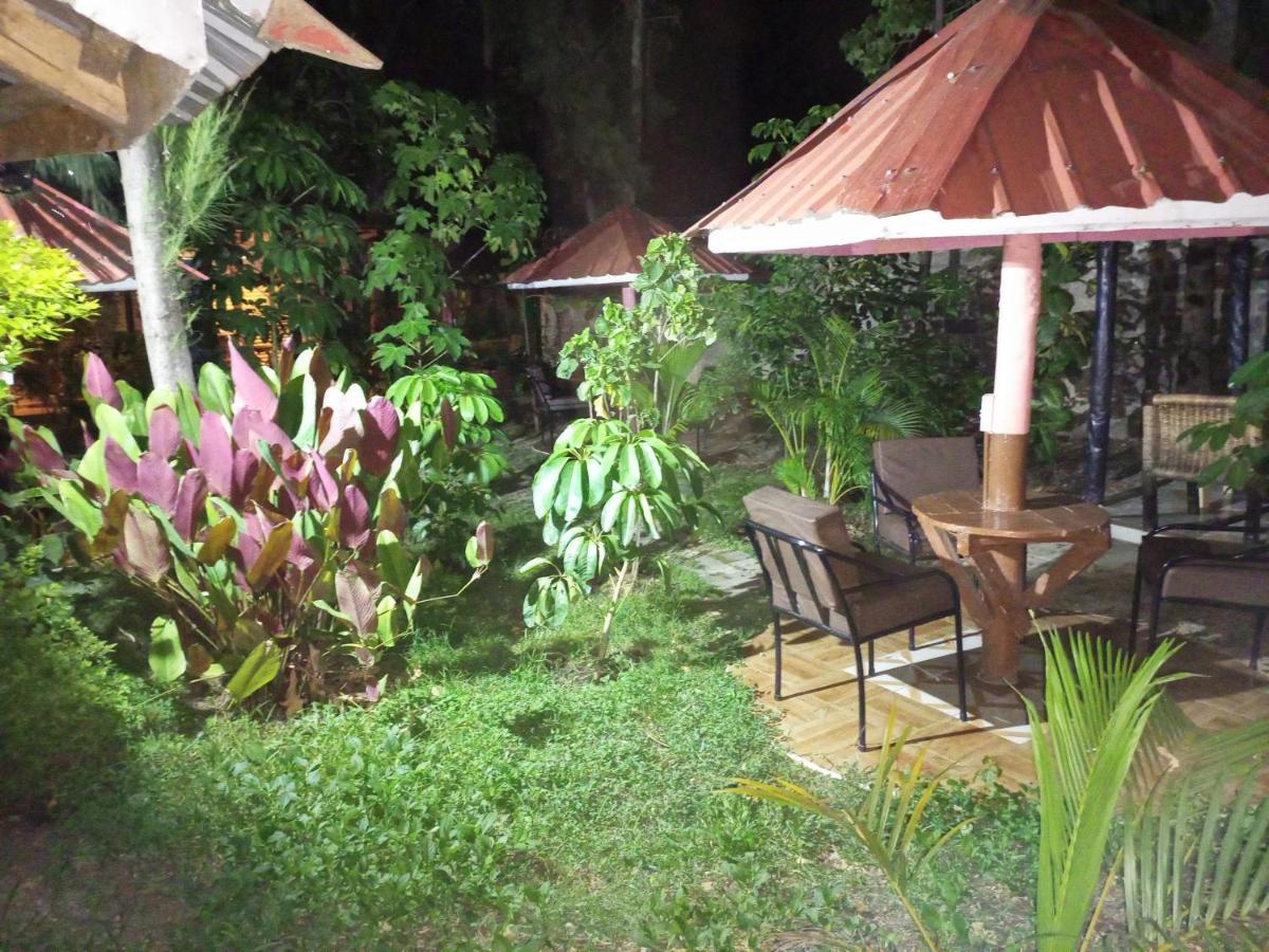 Beach View Hotel - קיסומו מראה חיצוני תמונה
